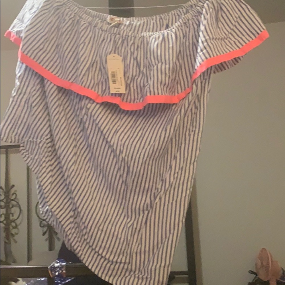 New never worn blouse